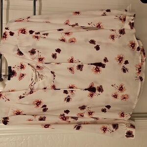 Fred David, Size L. Pretty ladies Blouse, lightweight, NWOT